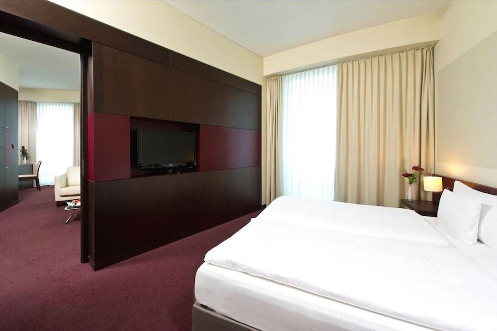 Adrema Hotel Berlin Ngoại thất bức ảnh