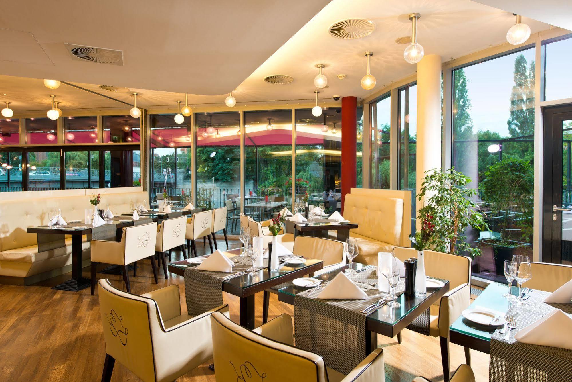 Adrema Hotel Berlin Ngoại thất bức ảnh