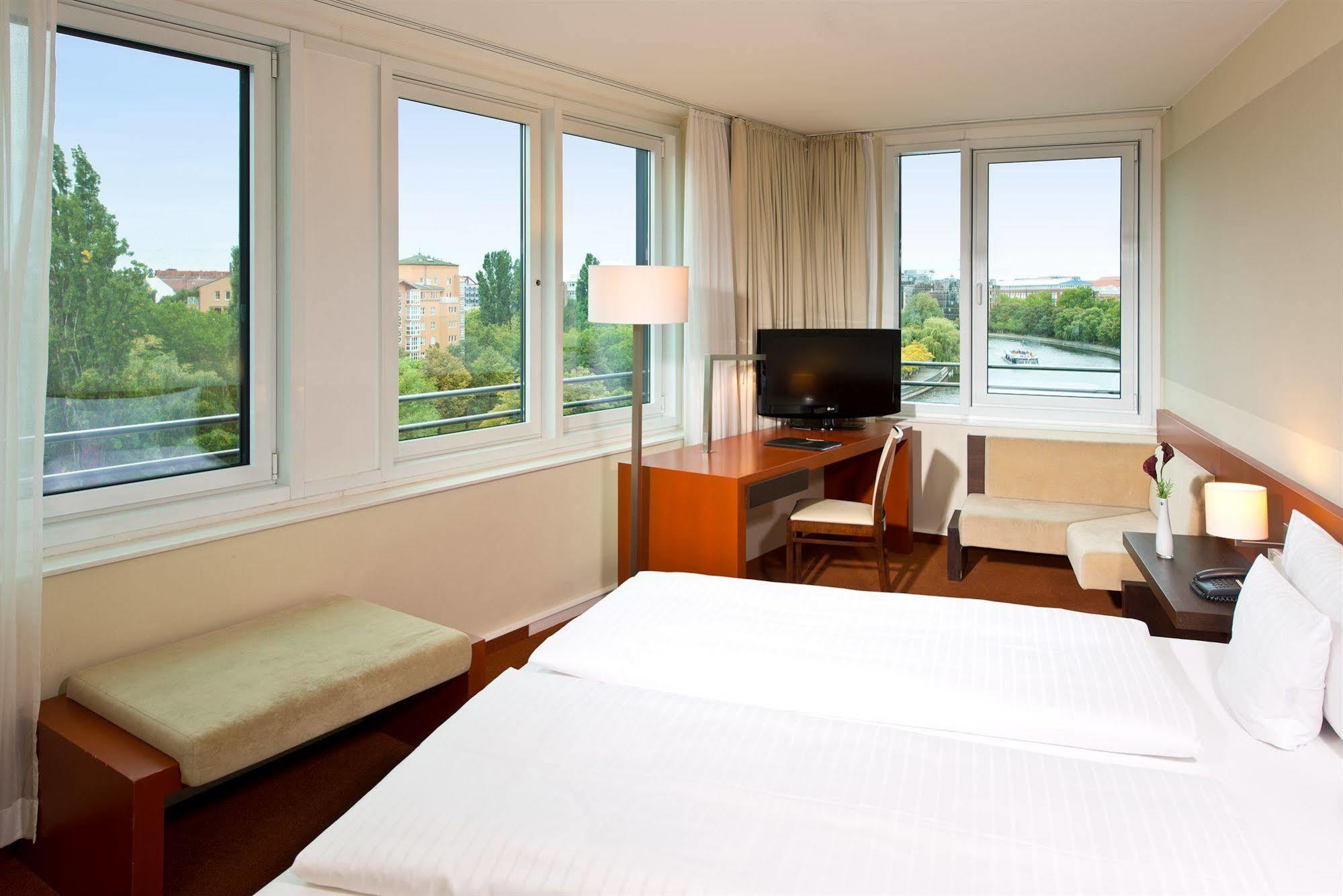Adrema Hotel Berlin Ngoại thất bức ảnh